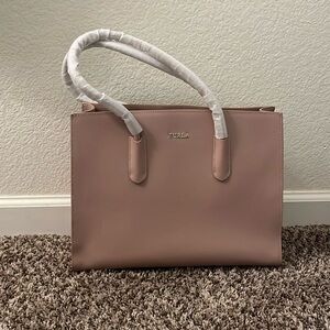 FURLA Shoulder tote bag. New, never used.
